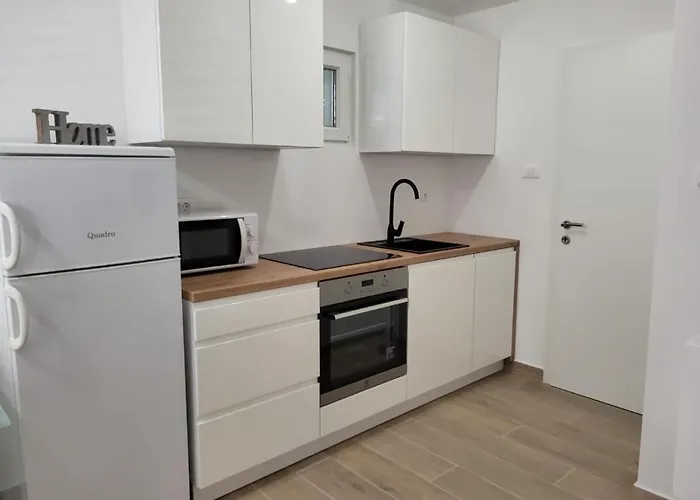Apartment Mirko